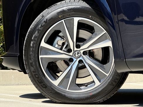 Certified 2024 Lexus RX 350 Premium w/ Convenience Package FWD image 10