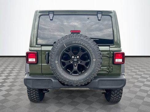 Used 2021 Jeep Wrangler Unlimited Sport AWD/4WD image 7