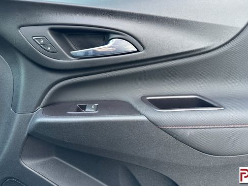 Certified 2022 Chevrolet Equinox RS w/ RS Leather Package image 20