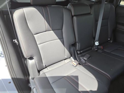 Used 2024 Honda Passport TrailSport image 23