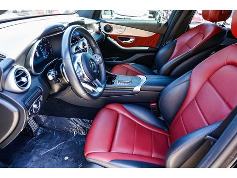 Certified 2022 Mercedes-Benz GLC 300 image 19