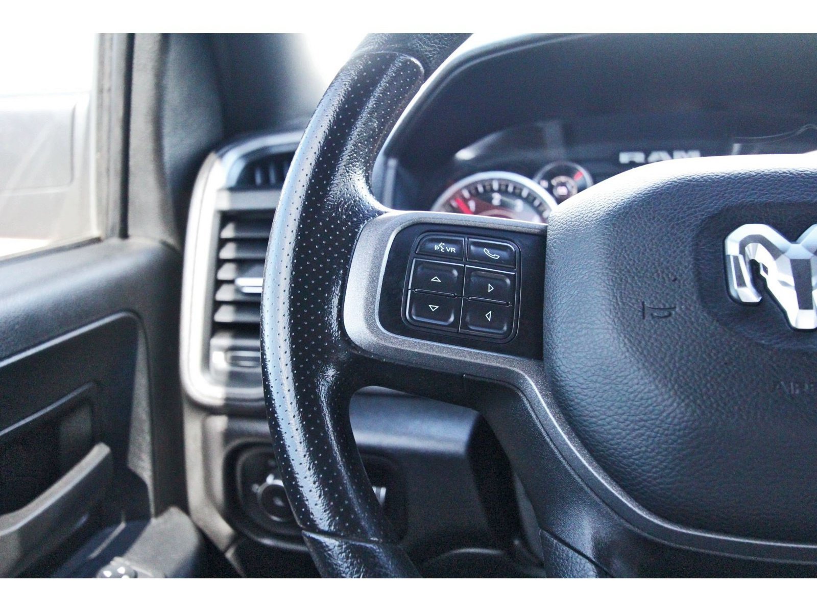Used 2022 RAM 2500 Tradesman AWD/4WD image 24