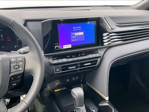 New 2026 Toyota Camry SE image 9