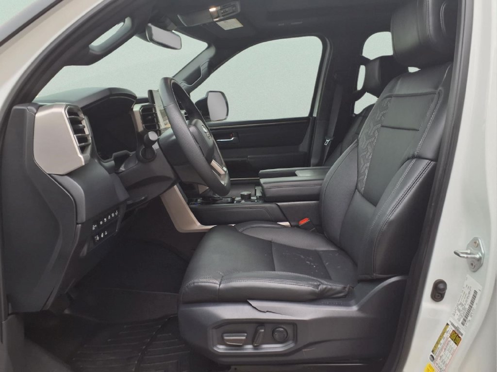 Used 2025 Toyota Sequoia Limited AWD/4WD image 12