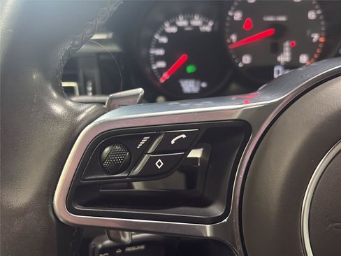 Used 2020 Porsche Macan S AWD/4WD image 25