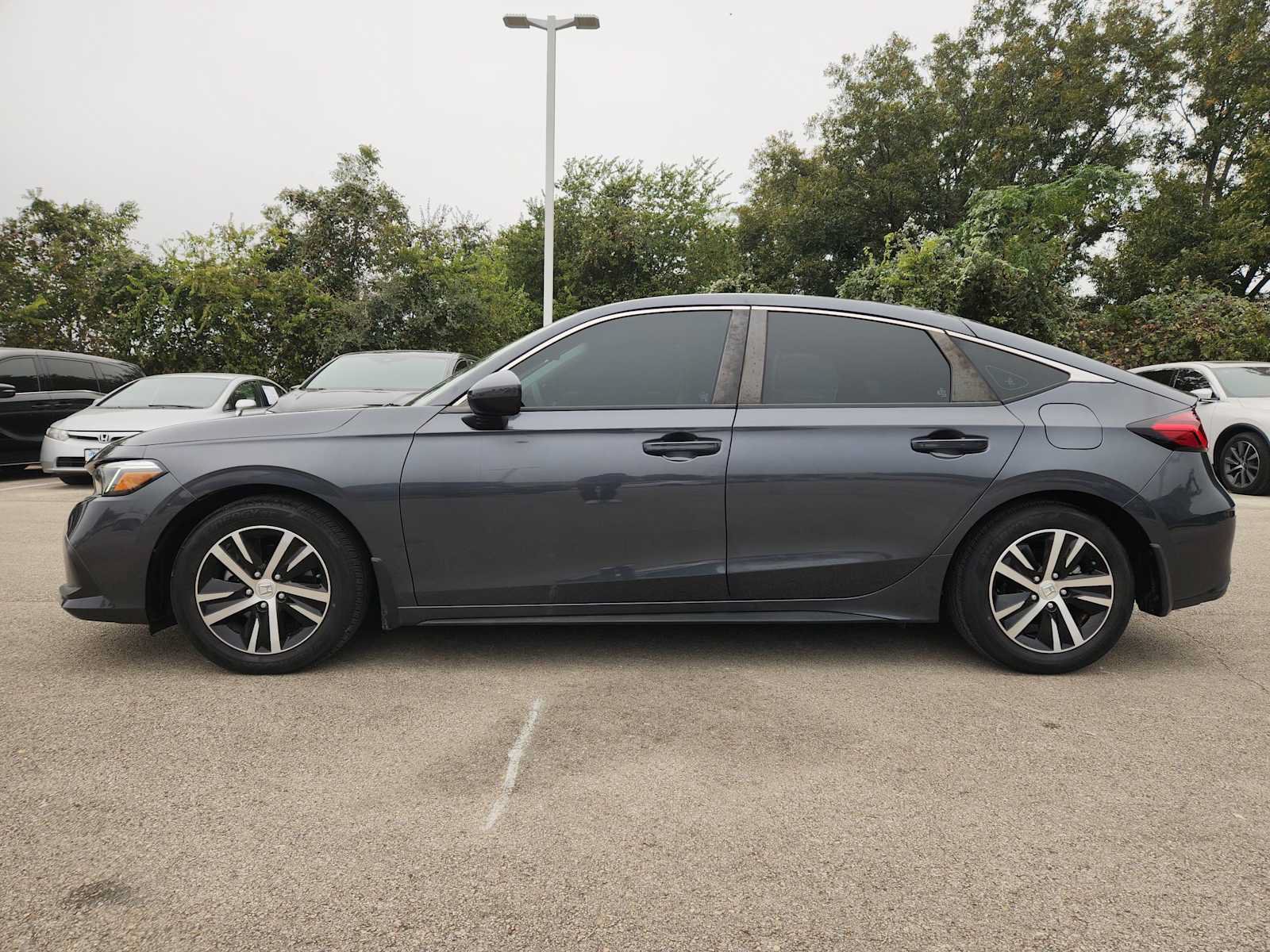 Used 2024 Honda Civic LX image 4