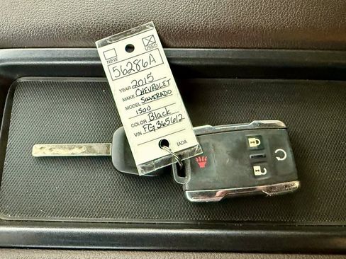 Used 2015 Chevrolet Silverado 1500 LTZ w/ LTZ Plus Package image 27