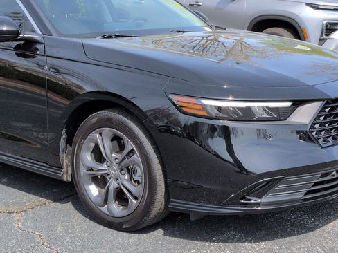 Used 2024 Honda Accord EX-L image 11