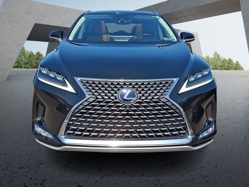 Used 2022 Lexus RX 450h AWD w/ Luxury Package image 2
