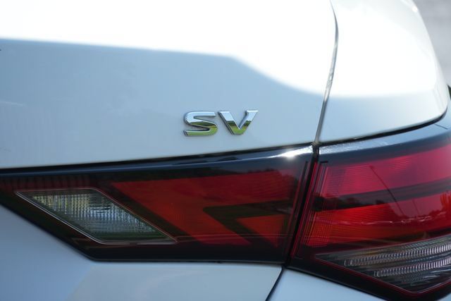 Used 2022 Nissan Sentra SV w/ All-Weather Package FWD image 7