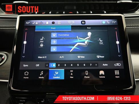 Used 2023 Jeep Grand Cherokee L Limited image 15