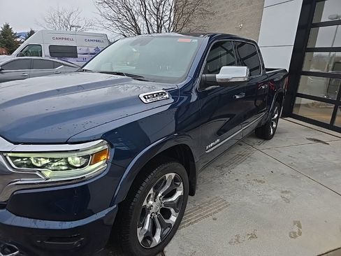 Used 2022 RAM 1500 Limited w/ Body-Colour Bumper Group AWD/4WD image 3