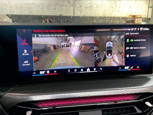 Used 2025 BMW 440i xDrive Convertible w/ Premium Package image 23