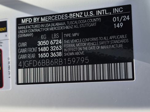 Used 2024 Mercedes-Benz GLE 53 AMG 4MATIC Coupe image 33