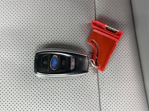 Used 2022 Subaru Legacy Limited image 49