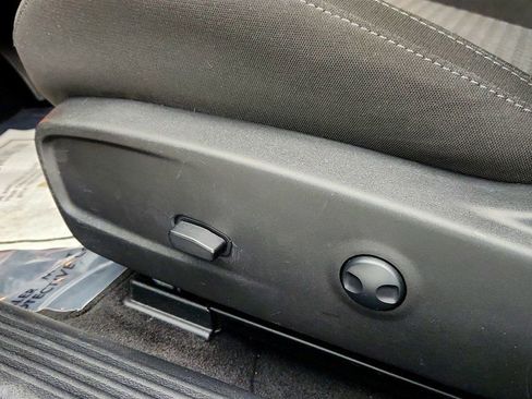 Used 2023 Dodge Challenger R/T w/ Blacktop Package image 11