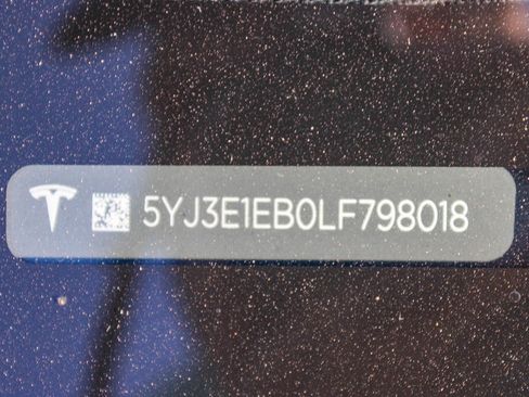 Used 2020 Tesla Model 3 Long Range image 3