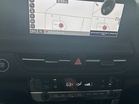 Certified 2024 Kia Seltos EX FWD image 10