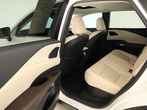 Used 2024 Lexus RX 350 FWD image 27