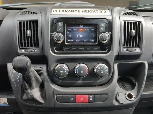 Used 2019 RAM ProMaster 2500 FWD image 17