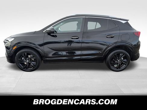 Used 2024 Buick Encore GX Sport Touring image 5