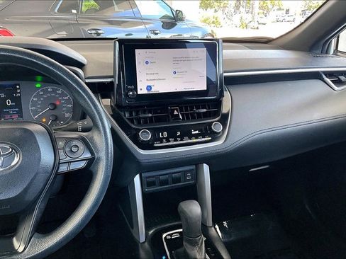 Used 2023 Toyota Corolla Cross S image 9