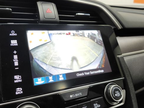 Used 2016 Honda Civic EX image 4