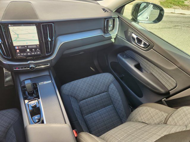 Certified 2024 Volvo XC60 T8 Core AWD/4WD image 13