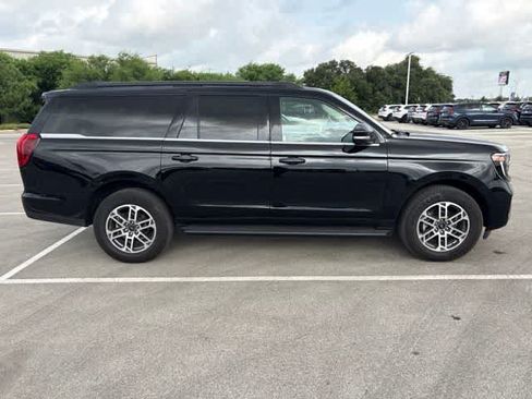 Used 2026 Ford Expedition Max Active RWD image 6