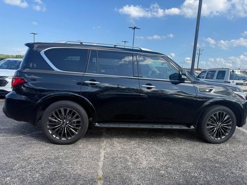 Used 2021 INFINITI QX80 Premium Select w/ All-Season Package RWD image 8