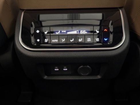 New 2026 INFINITI QX80 Luxe image 28