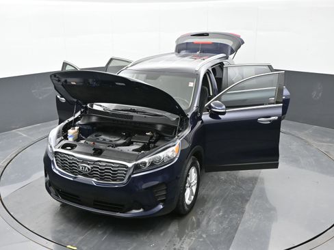 Used 2020 Kia Sorento LX w/ LX I4 Convenience Package image 48