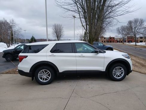 New 2026 Ford Explorer Active AWD/4WD image 6