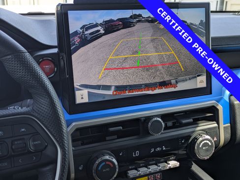 Used 2024 Toyota Tacoma TRD Sport image 29