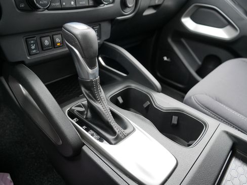 Certified 2023 Nissan Frontier SV w/ SV Convenience Package image 24