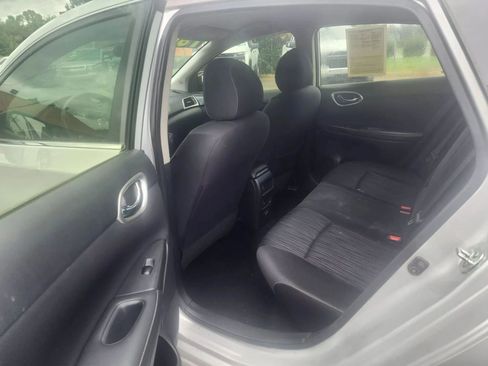 Used 2018 Nissan Sentra SV image 8