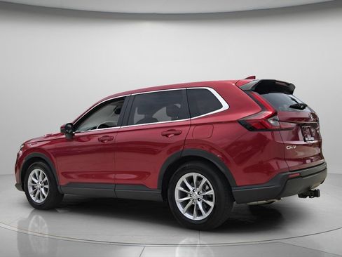 Certified 2025 Honda CR-V EX image 8