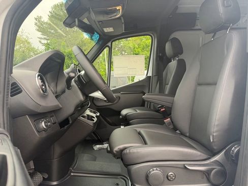 New 2026 Mercedes-Benz Sprinter 2500 image 15