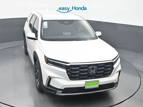 New 2025 Honda Pilot EX-L image 16