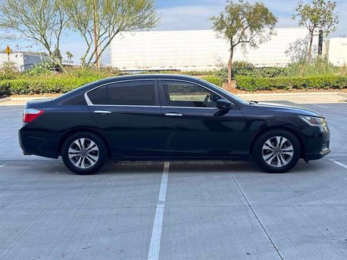 Used 2015 Honda Accord LX image 2