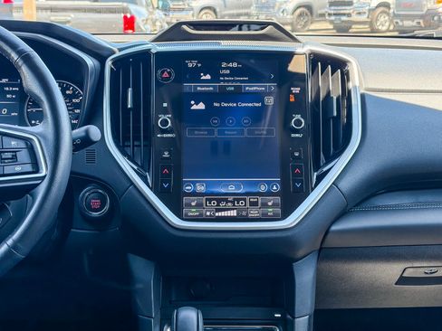 Used 2023 Subaru Ascent Limited w/ Technology Package AWD/4WD image 13