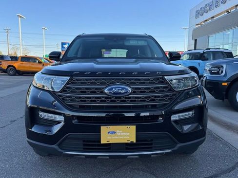Certified 2022 Ford Explorer XLT w/ Equipment Group 202A AWD/4WD image 39