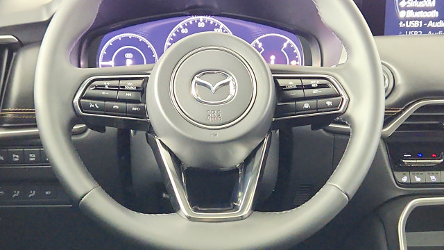 Used 2025 MAZDA CX-70 Plug-In Hybrid w/ Premium Plus AWD/4WD image 24