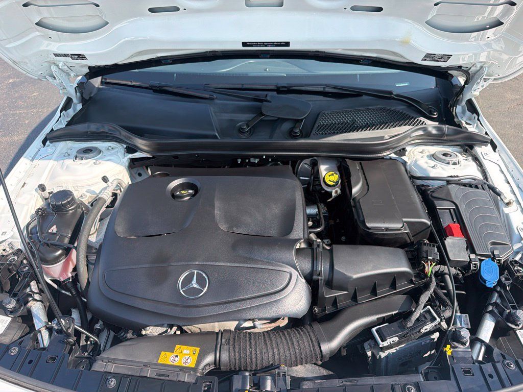 Used 2019 Mercedes-Benz GLA 250 4MATIC image 37