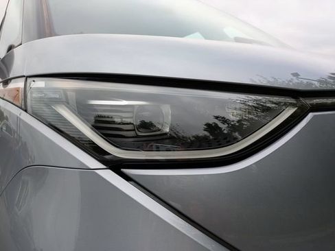 New 2025 Volkswagen ID. Buzz Pro S RWD image 10