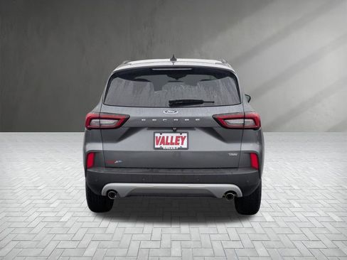 New 2024 Ford Escape SE image 8