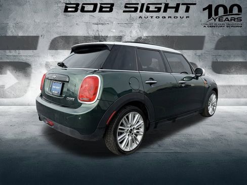 Used 2017 MINI Cooper 4-Door Hardtop image 10