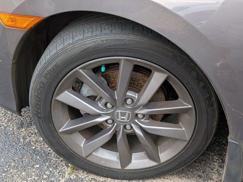 Used 2019 Honda Civic EX-L image 7