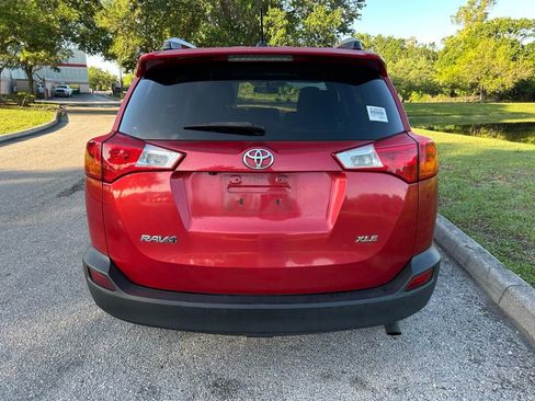 Used 2014 Toyota RAV4 XLE image 4