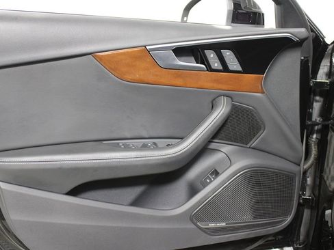 Used 2022 Audi A4 2.0T Premium Plus w/ Premium Plus Package image 7